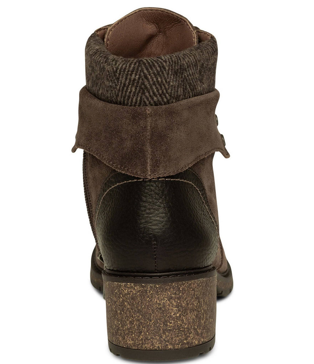 Brown Shoes O884