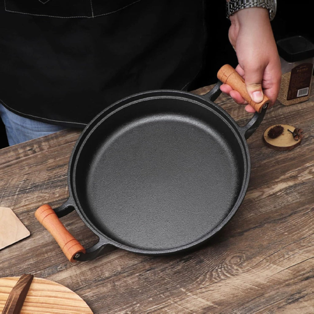 Cast Iron Skillet with Double Assist Handle C689