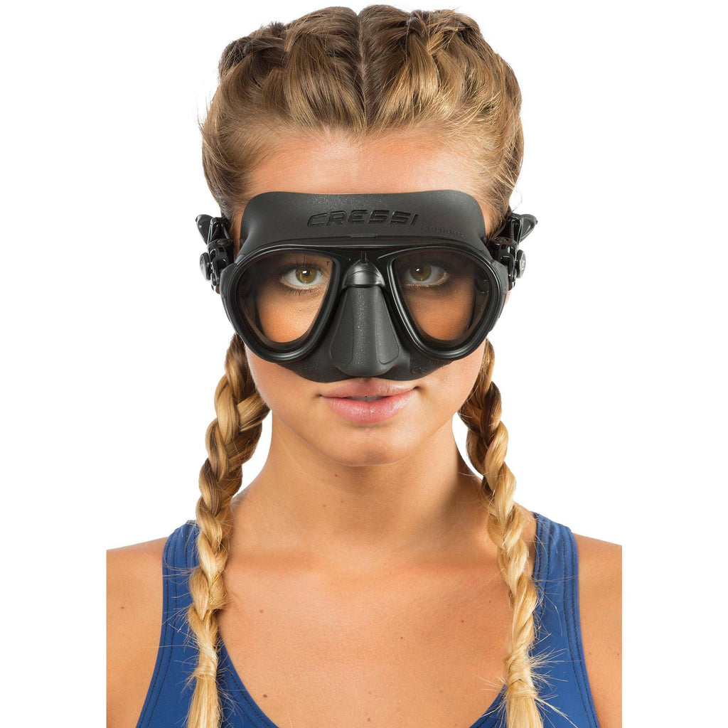 Black/Black Mask S65147