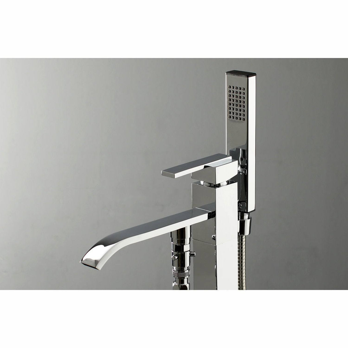 Brushed Brass Freestanding Tub Faucet with Hand Shower Q484618