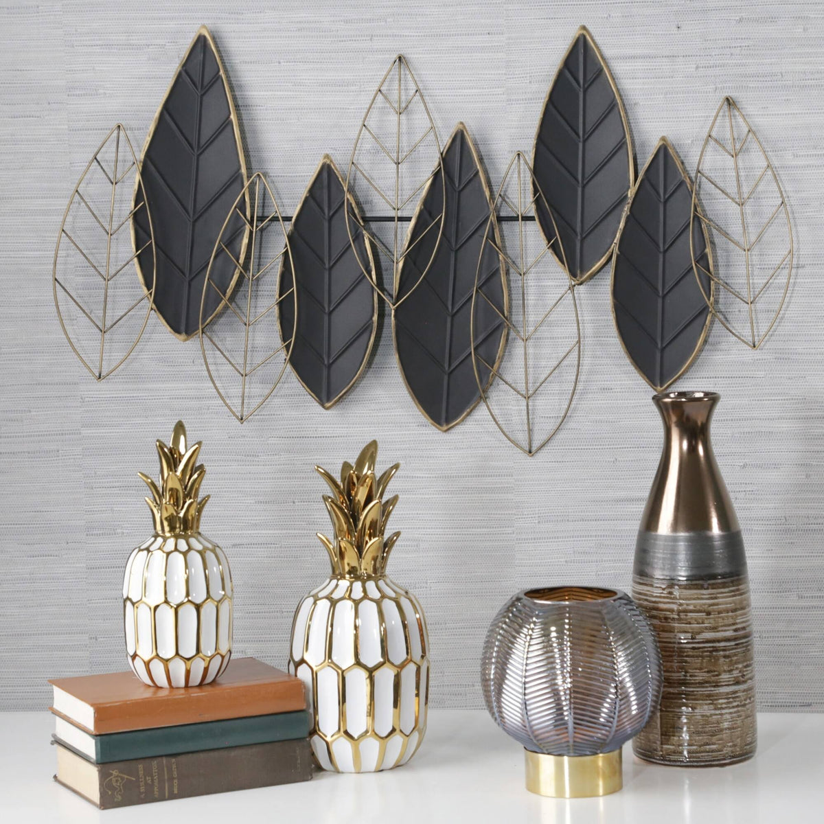 Black/Gold Metal Leaf Wall Decor Q8790