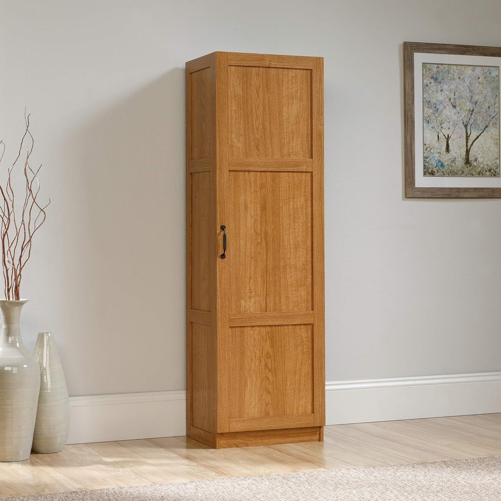 Oak Storage Cabinet E8228