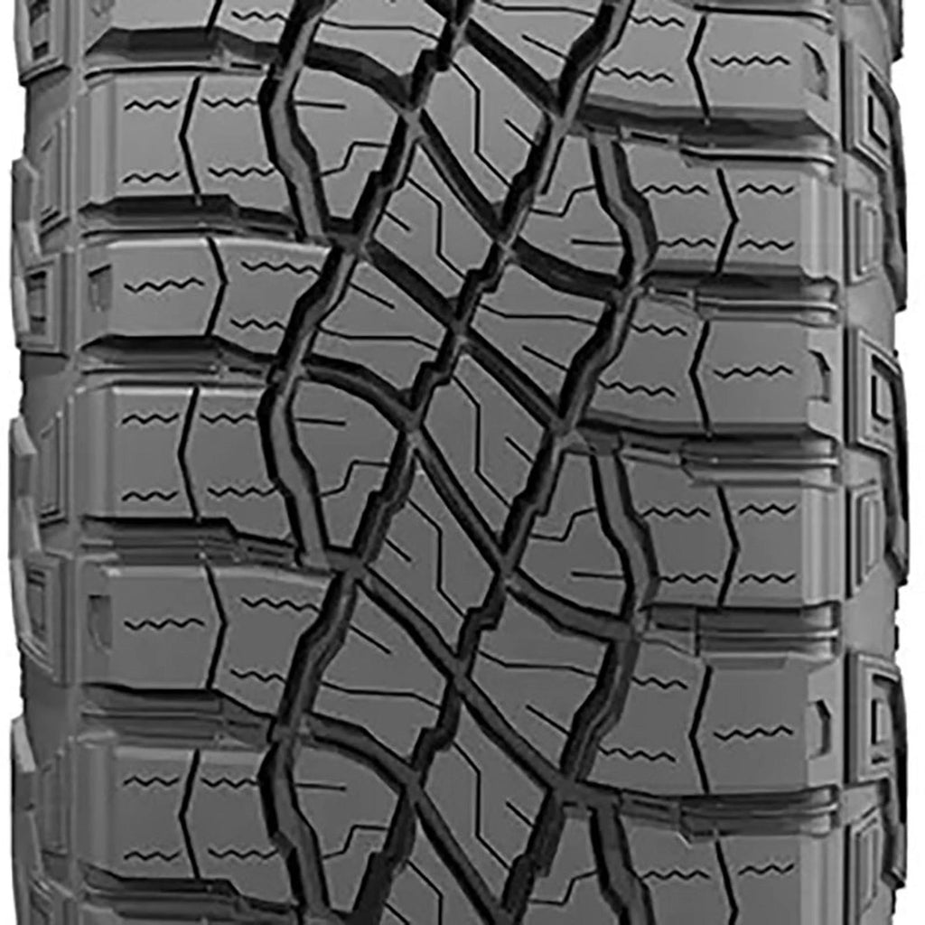 All-Terrain Tire LT275/70R18 115Q L585431