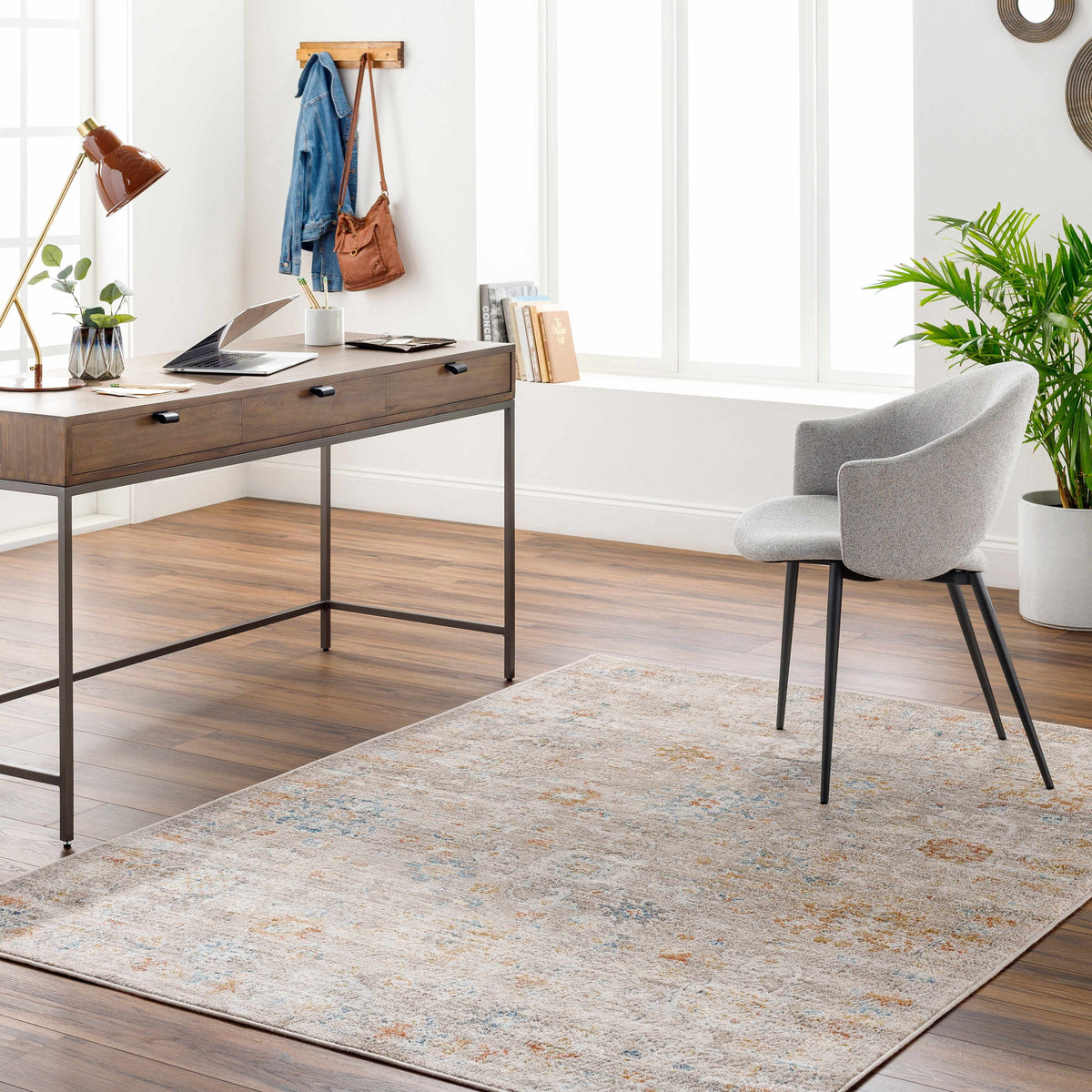 Brown Gray Beige Area Rug E565