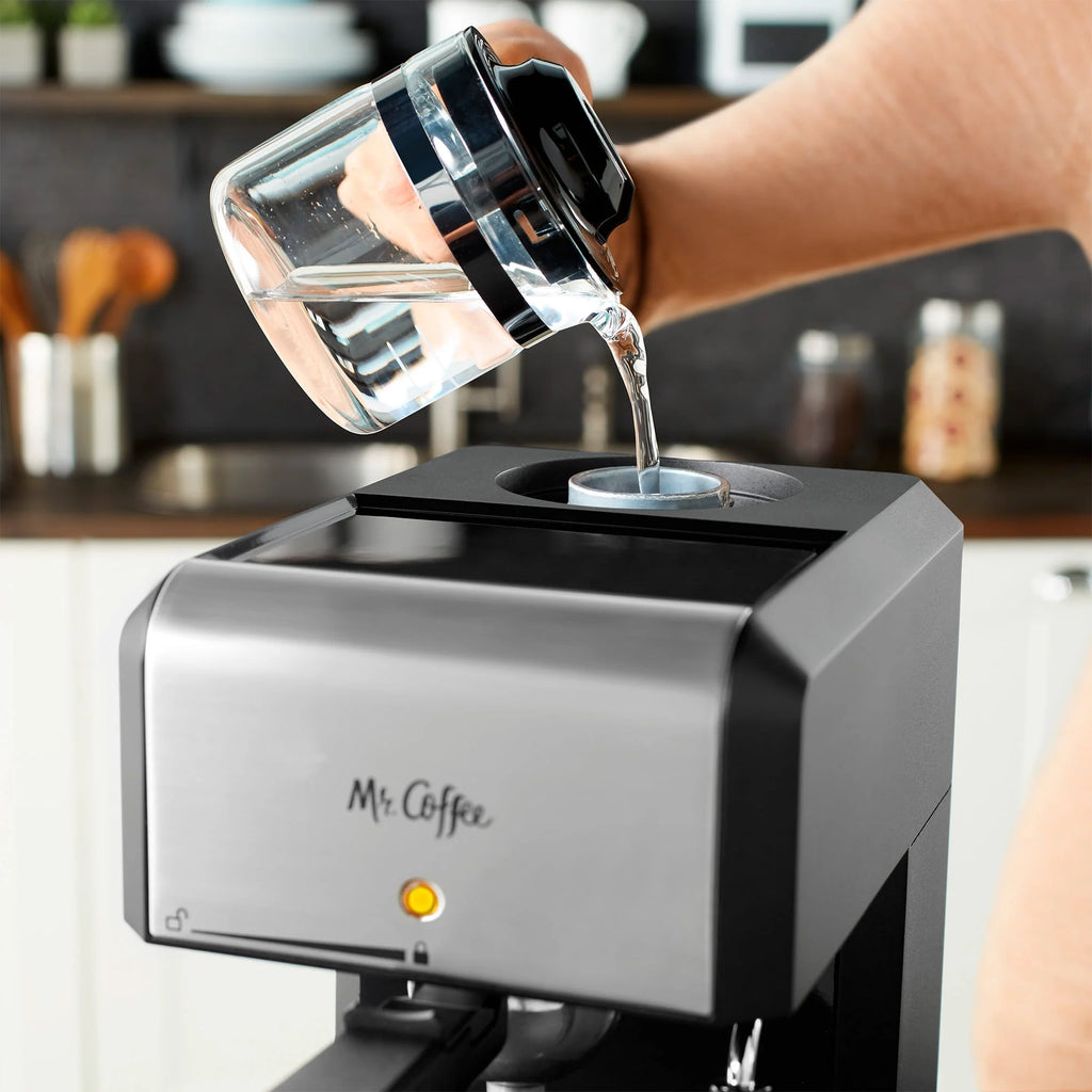 Automatic Espresso and Cappuccino Machine, 20 oz, Silver Z8341