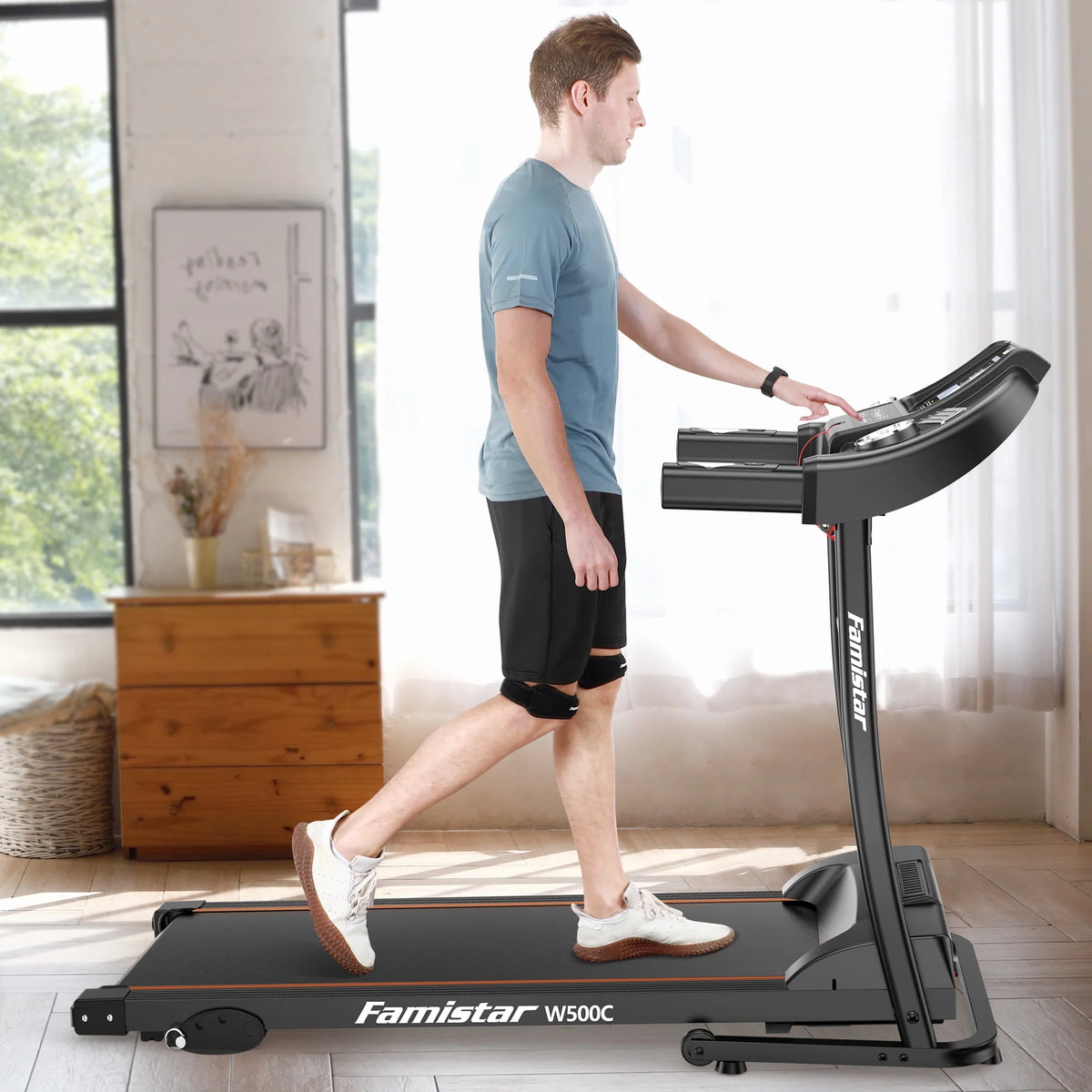 4.5HP Folding Treadmill with 15% Auto Incline G163