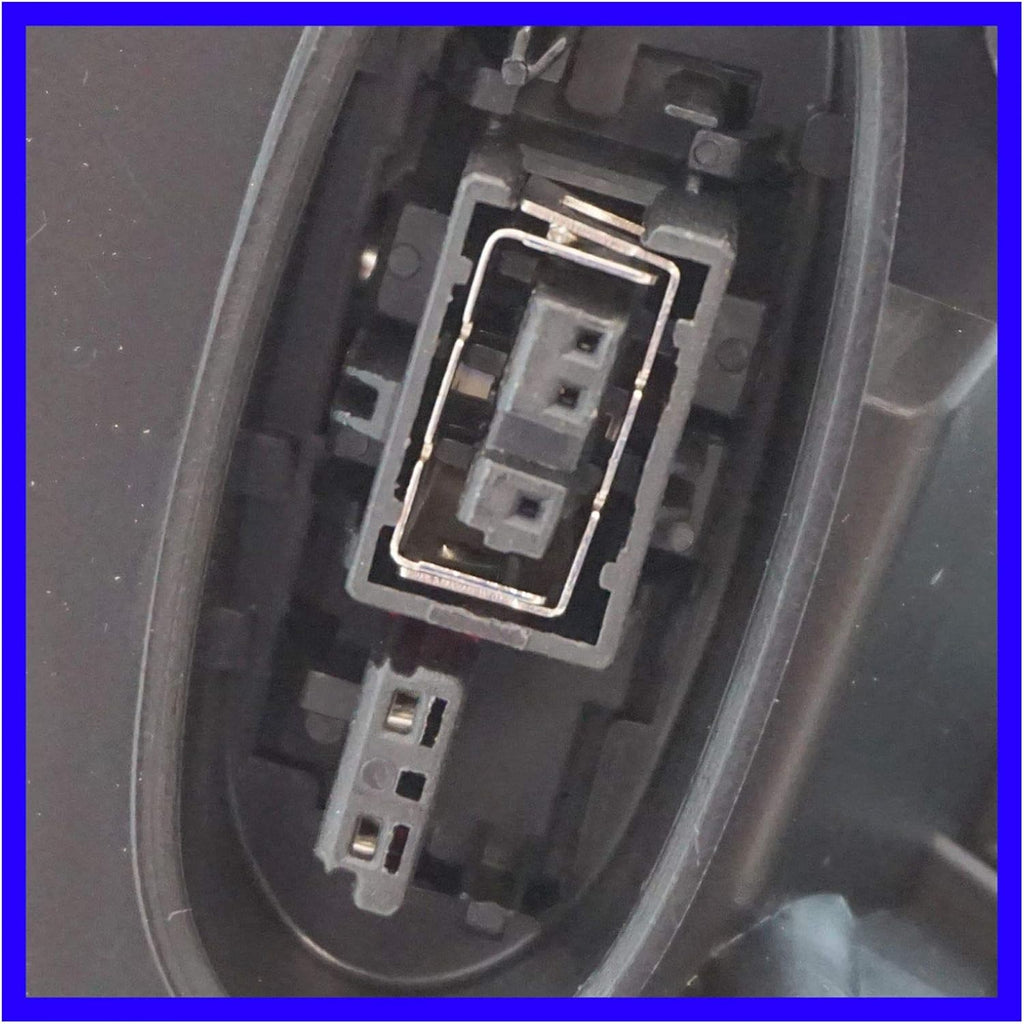 Black Bezel HID Projector Headlight P121402